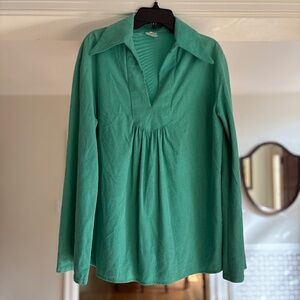 Vintage Division 2 Two II 1970s Green Vneck Blouse--Size 8-12